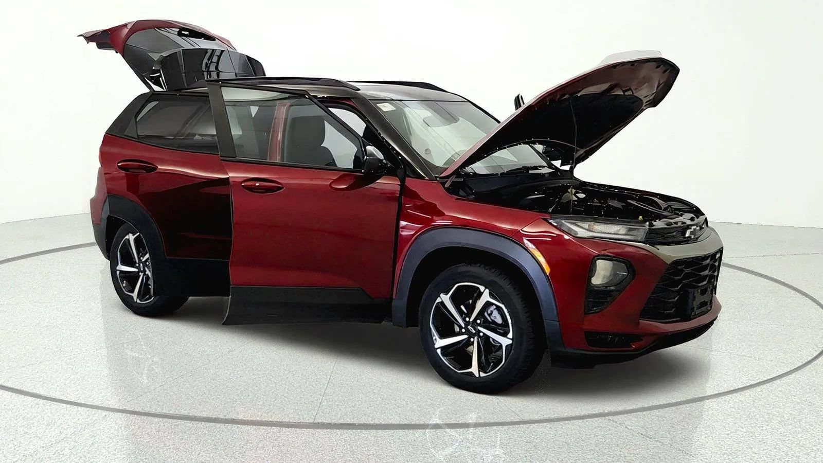 Used 2023 Chevrolet TrailBlazer RS w/ Sun and Liftgate Package AWD/4WD image 7