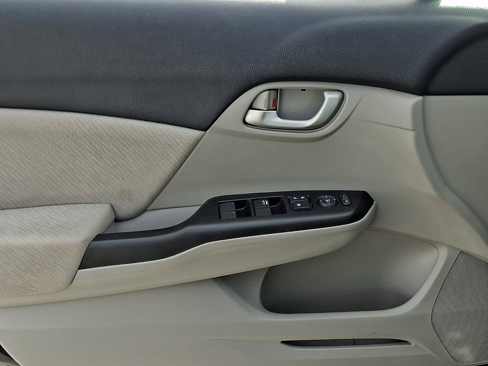 Used 2013 Honda Civic LX image 13