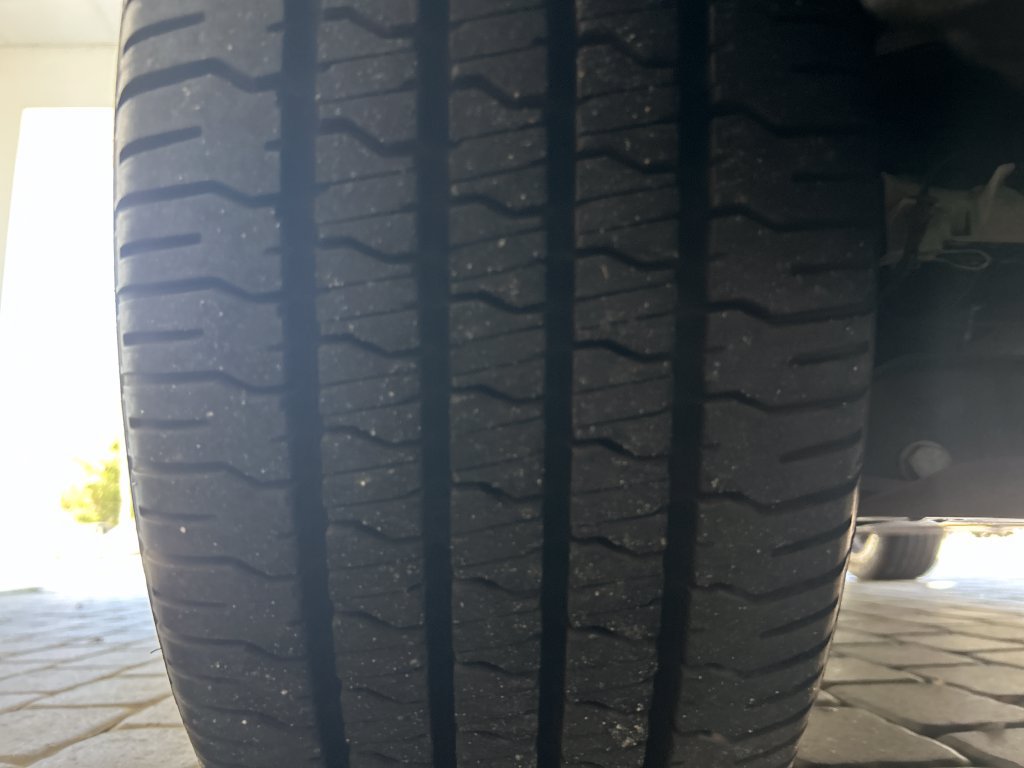 Used 2025 BMW X5 xDrive50e AWD/4WD image 47