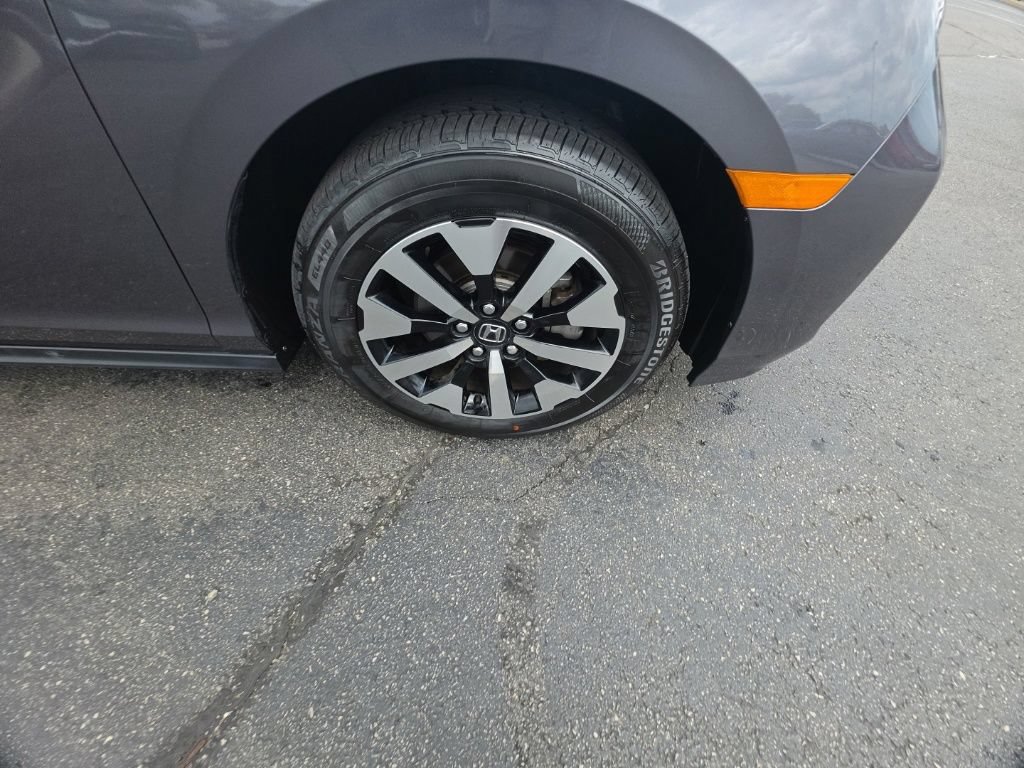 Used 2026 Honda Odyssey EX-L image 9