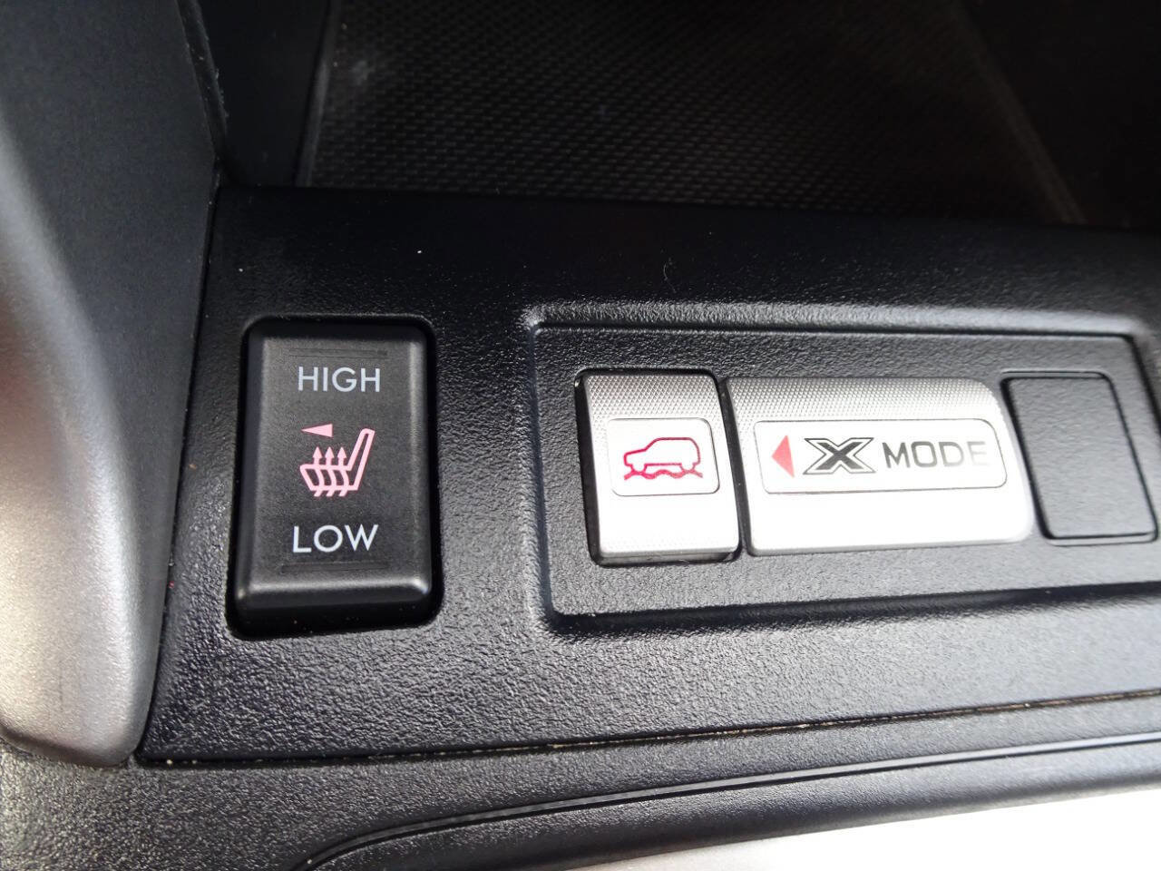 Used 2017 Subaru Forester 2.5i Limited w/ Popular Package #2 image 23