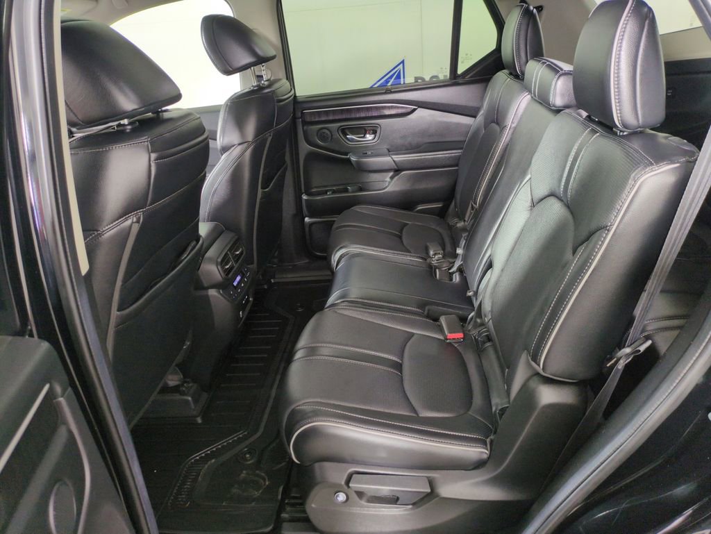 Used 2024 Honda Pilot Elite image 28