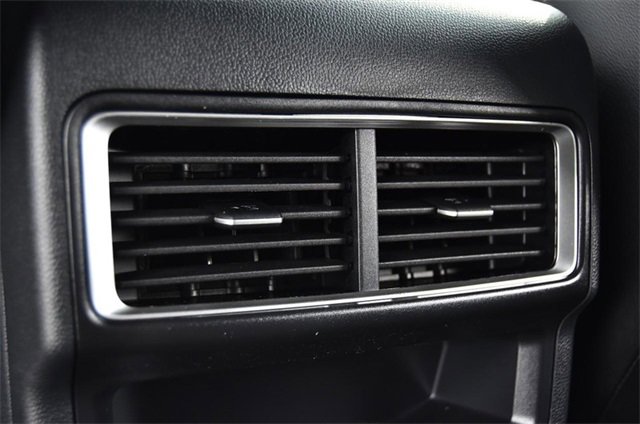 New 2026 Volkswagen Atlas Cross Sport SE image 23