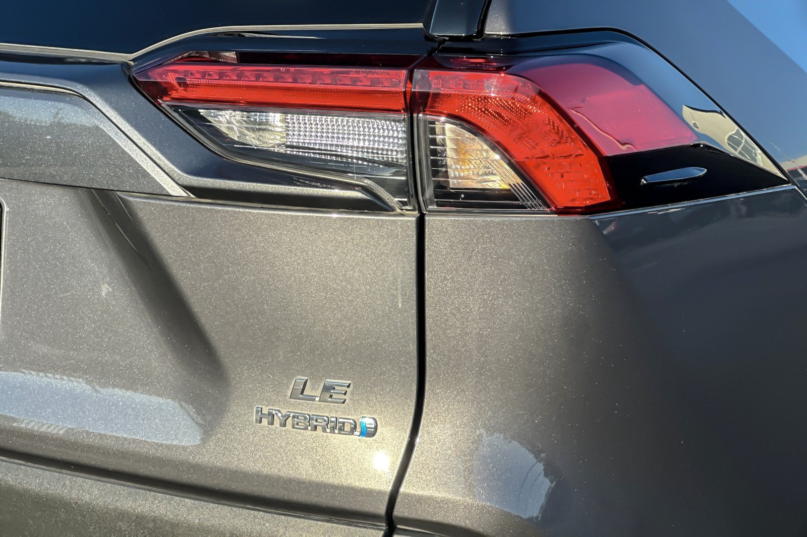Certified 2024 Toyota RAV4 LE AWD/4WD image 25
