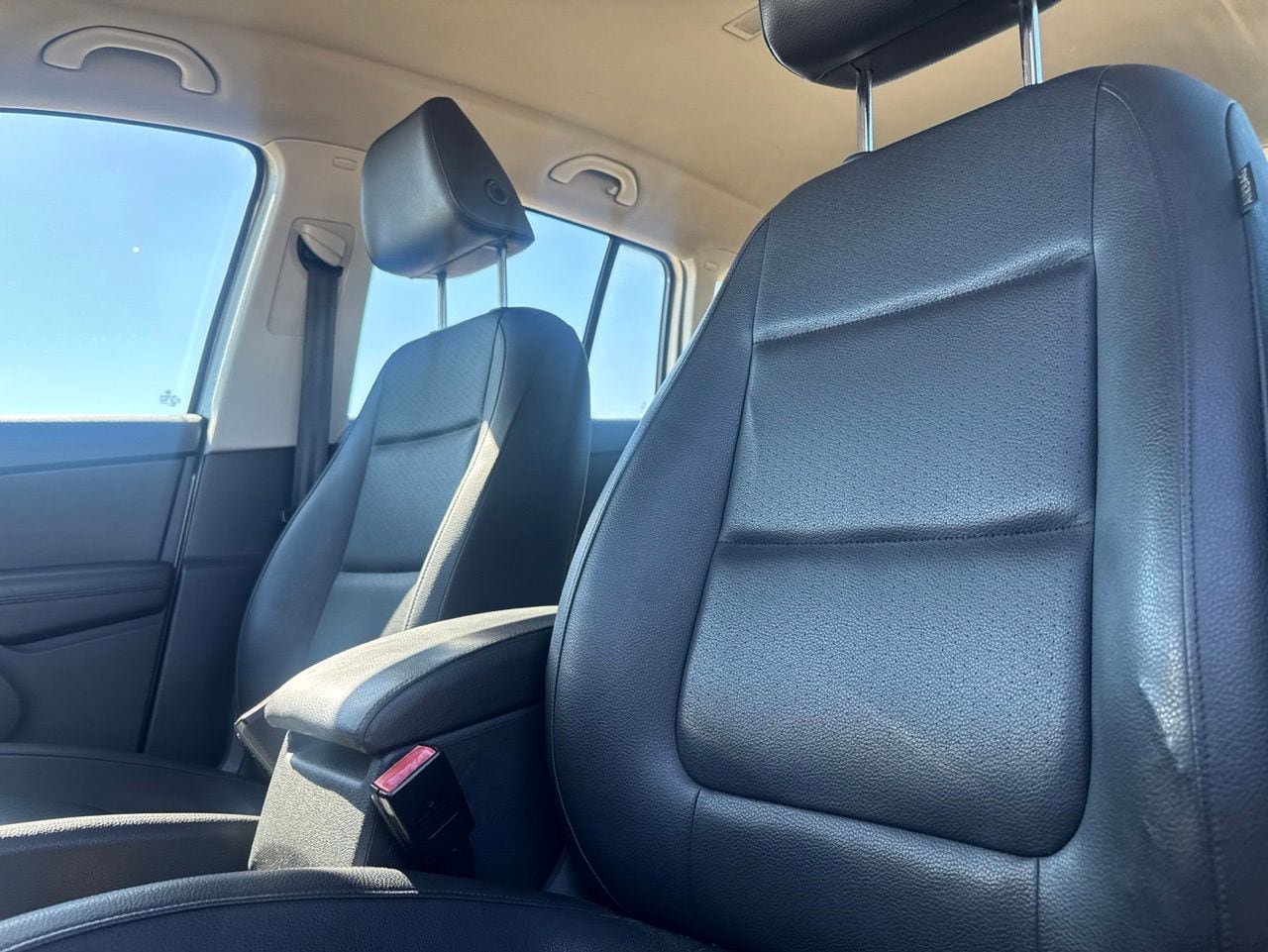 Used 2017 Volkswagen Tiguan S FWD image 38