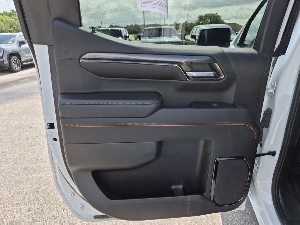 Used 2023 GMC Sierra 1500 AT4 AWD/4WD image 35