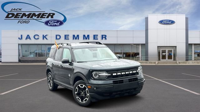 Certified 2023 Ford Bronco Sport Outer Banks w/ Tech Package image 1