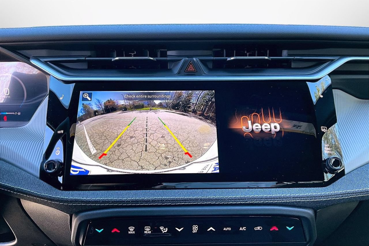 New 2026 Jeep Cherokee Laredo AWD/4WD image 12