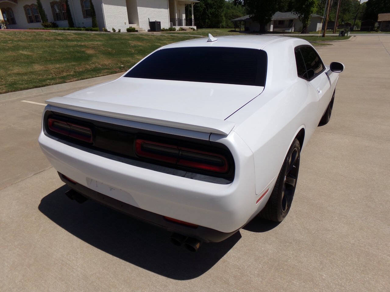 Used 2015 Dodge Challenger R/T w/ Quick Order Package 22B R/T RWD image 23