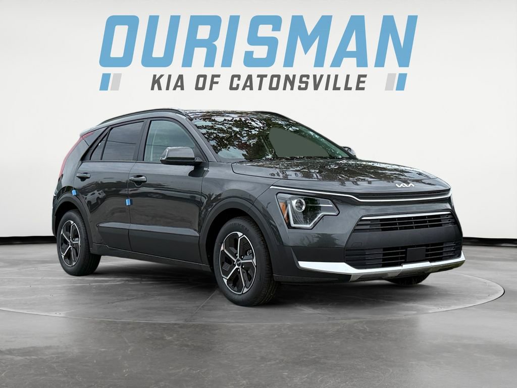 New 2025 Kia Niro EX
