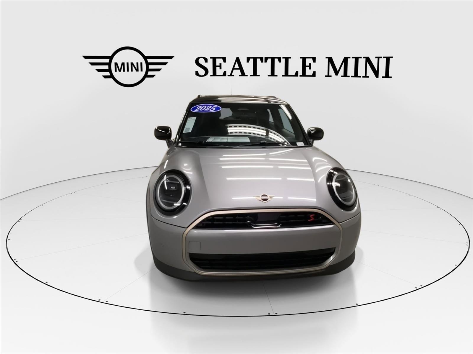 Certified 2025 MINI Cooper S image 3