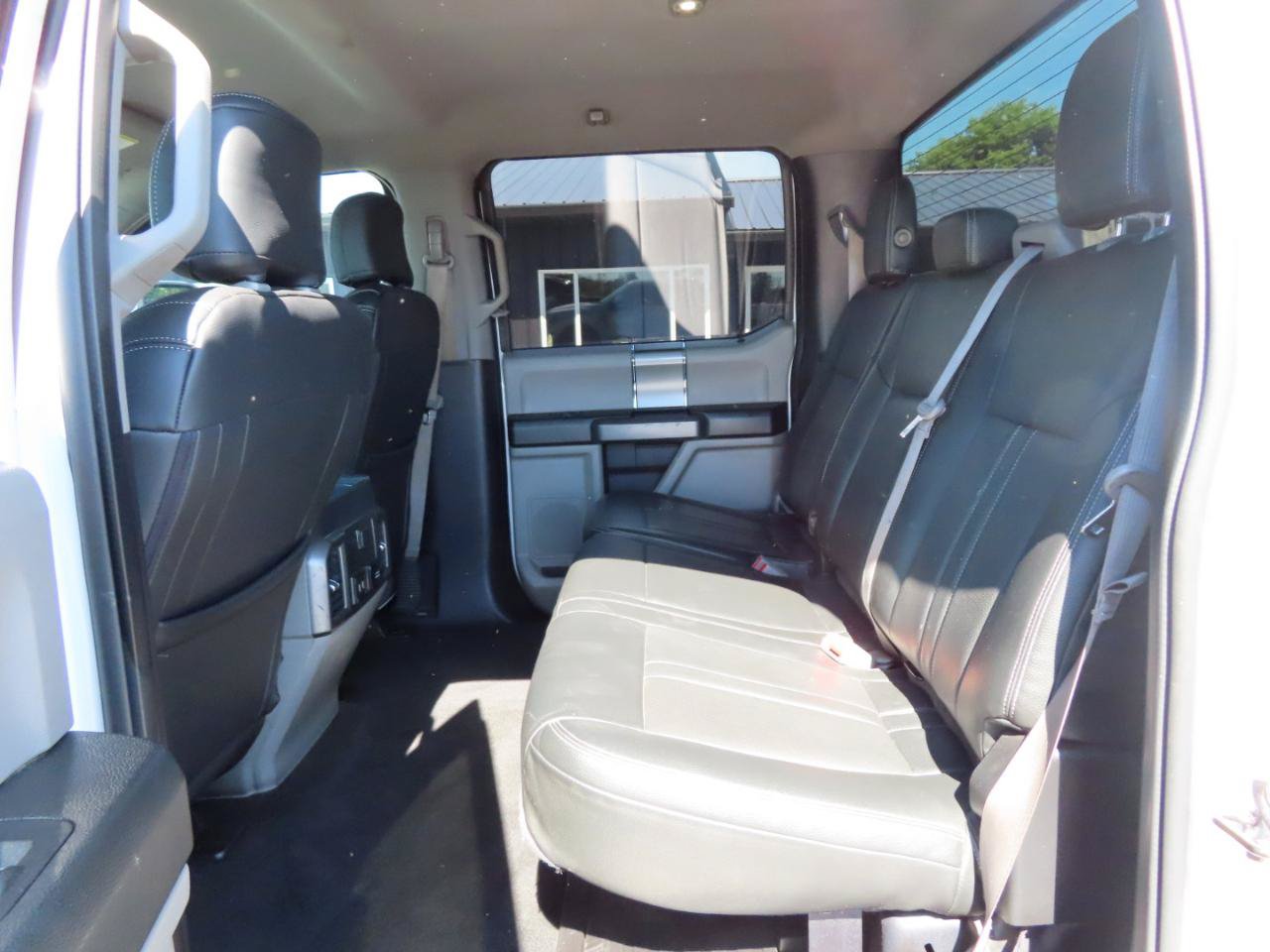 Used 2018 Ford F250 XLT w/ XLT Premium Package AWD/4WD image 40