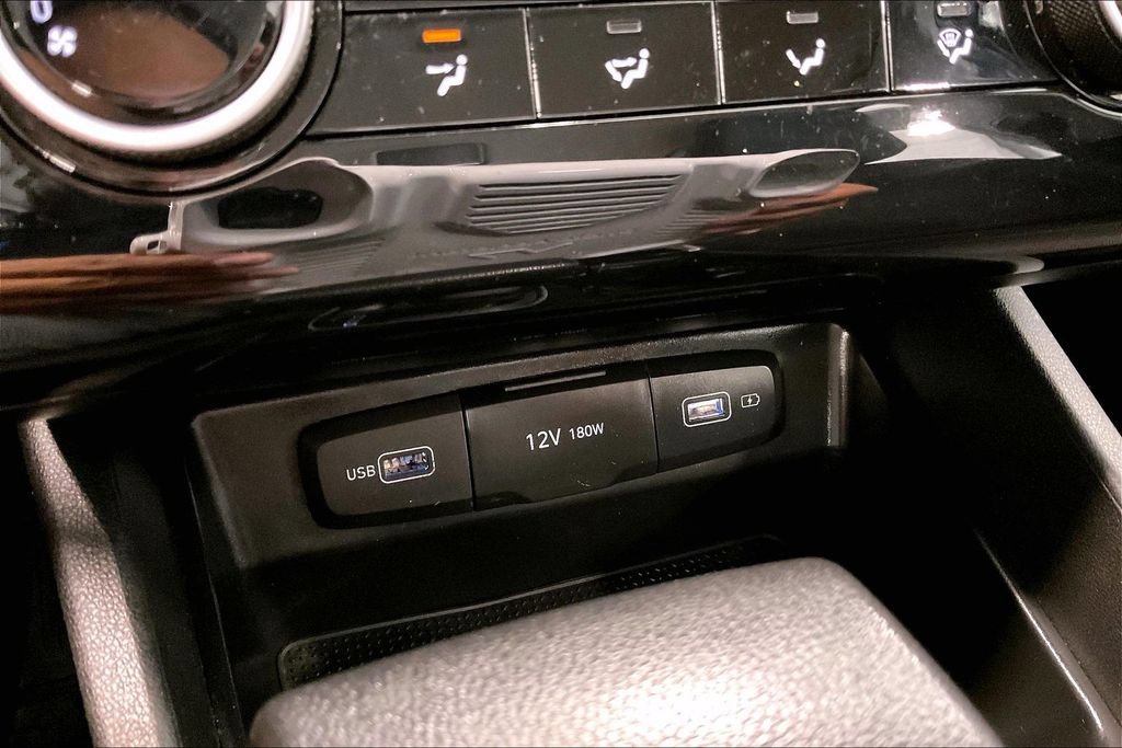 Used 2023 Hyundai Tucson SE AWD/4WD image 16