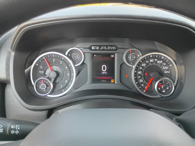New 2026 RAM 2500 Tradesman AWD/4WD image 14