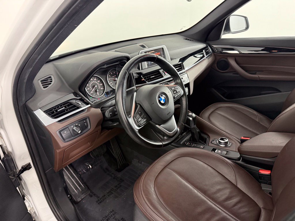 Used 2017 BMW X1 xDrive28i AWD/4WD image 11