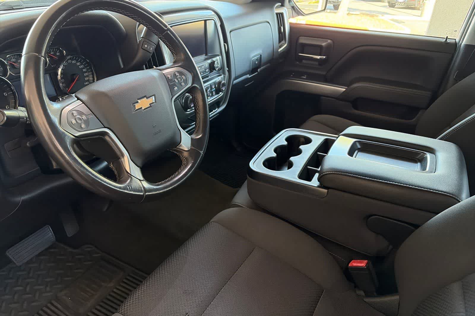 Used 2018 Chevrolet Silverado 1500 LT w/ All Star Edition RWD image 11