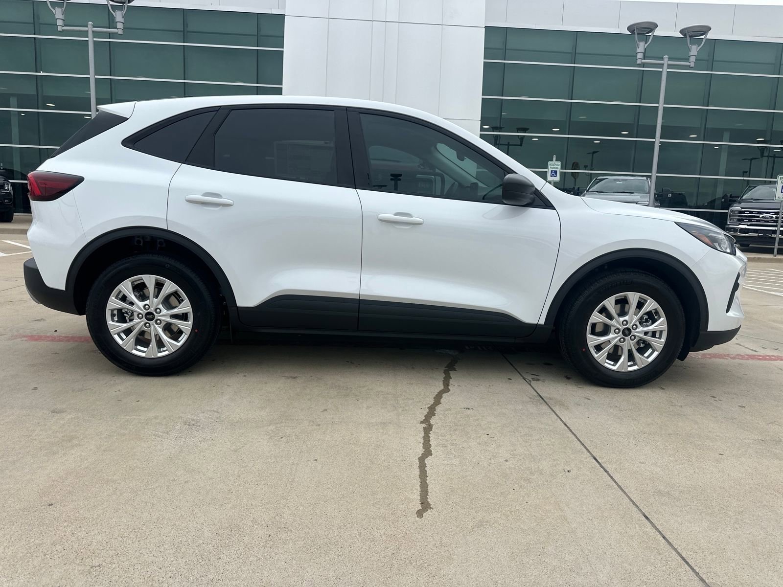 New 2026 Ford Escape Active image 6