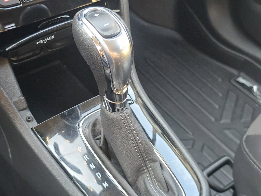 Used 2018 Buick Encore Preferred image 30