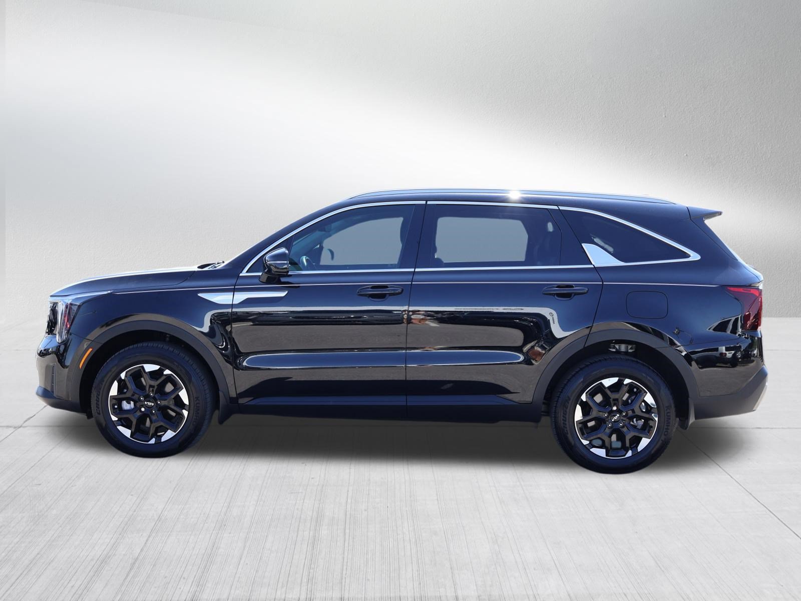 Used 2026 Kia Sorento S AWD/4WD image 4