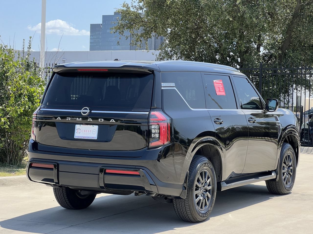 Certified 2026 Nissan Armada SV RWD image 4