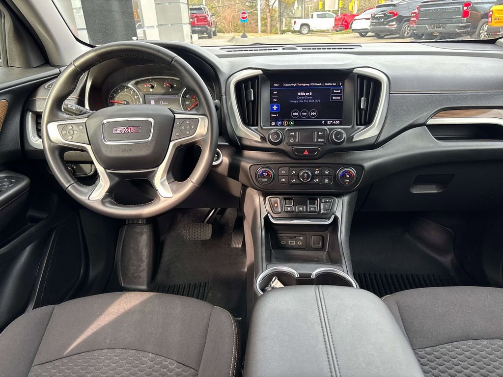Used 2020 GMC Terrain SLE w/ Driver Convenience Package AWD/4WD image 11
