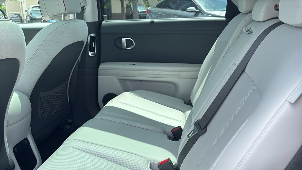 Used 2024 Hyundai Ioniq 5 Limited AWD/4WD image 29