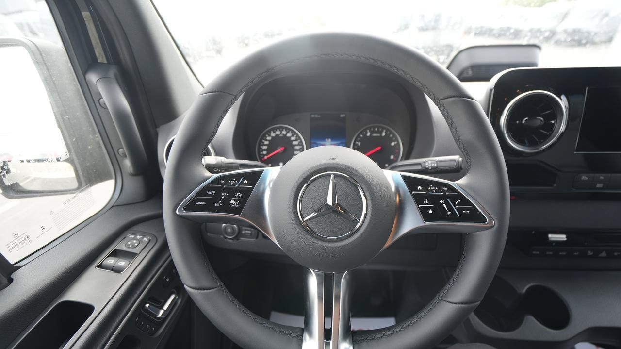 New 2026 Mercedes-Benz Sprinter 2500 image 13