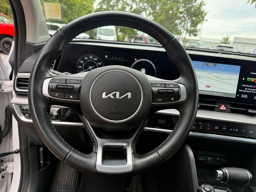 Used 2023 Kia Sportage SX FWD image 11