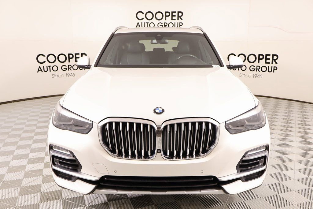 Used 2021 BMW X5 xDrive40i w/ Premium Package 2 image 11