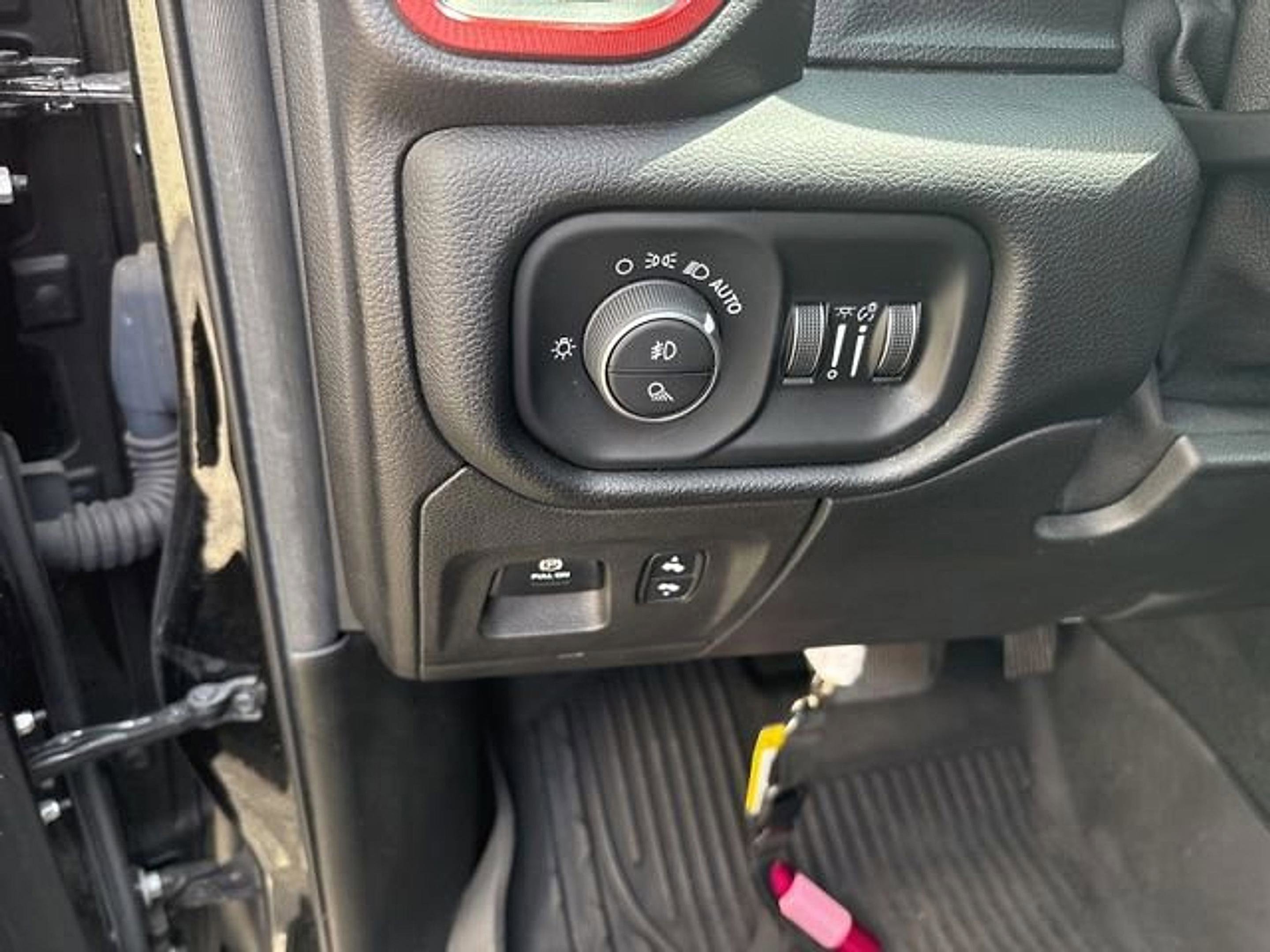 Used 2019 RAM 1500 Rebel w/ Rebel Level 1 Equipment Group AWD/4WD image 11