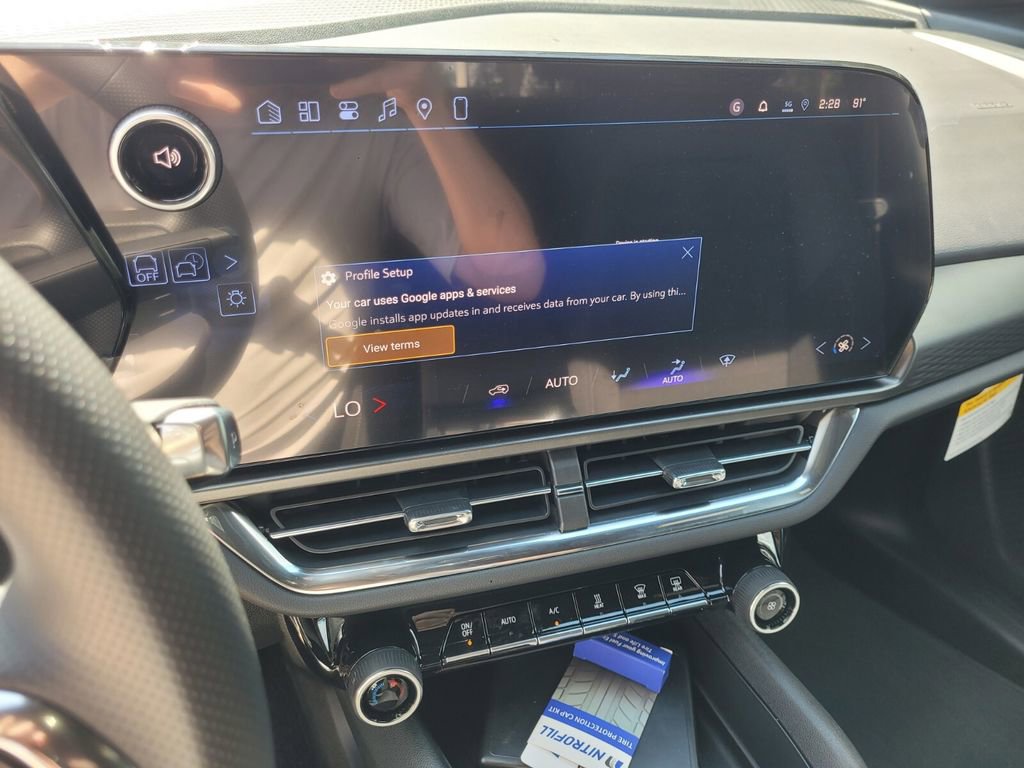 New 2026 Chevrolet Equinox EV LT FWD image 29