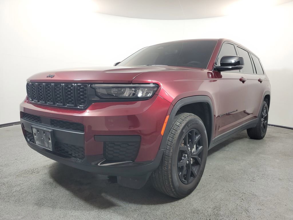 Used 2024 Jeep Grand Cherokee L Altitude image 3