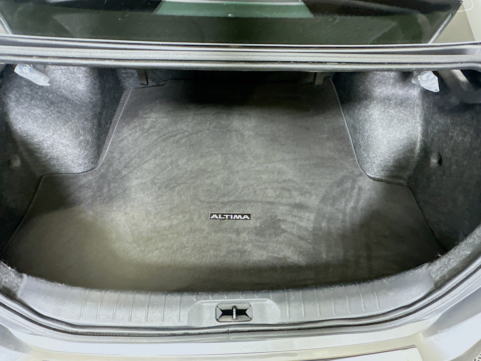 Used 2023 Nissan Altima 2.5 SV FWD image 26