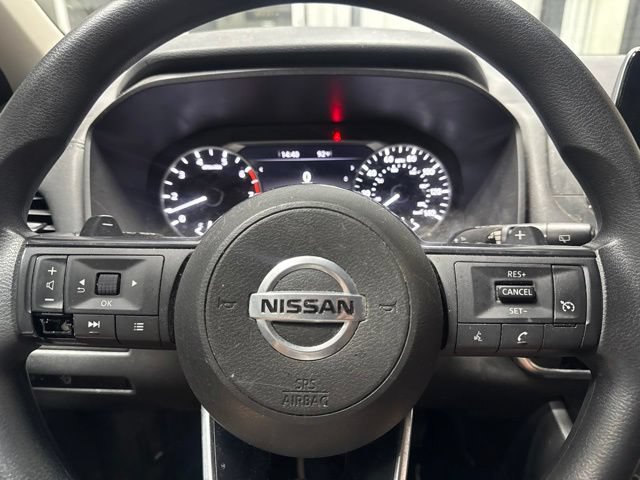Used 2024 Nissan Rogue S AWD/4WD image 10