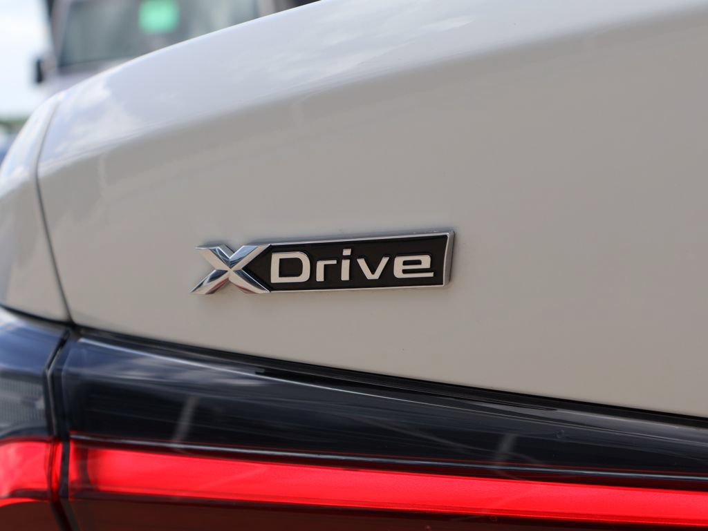 Used 2024 BMW 430i xDrive Coupe w/ Premium Package AWD/4WD image 8