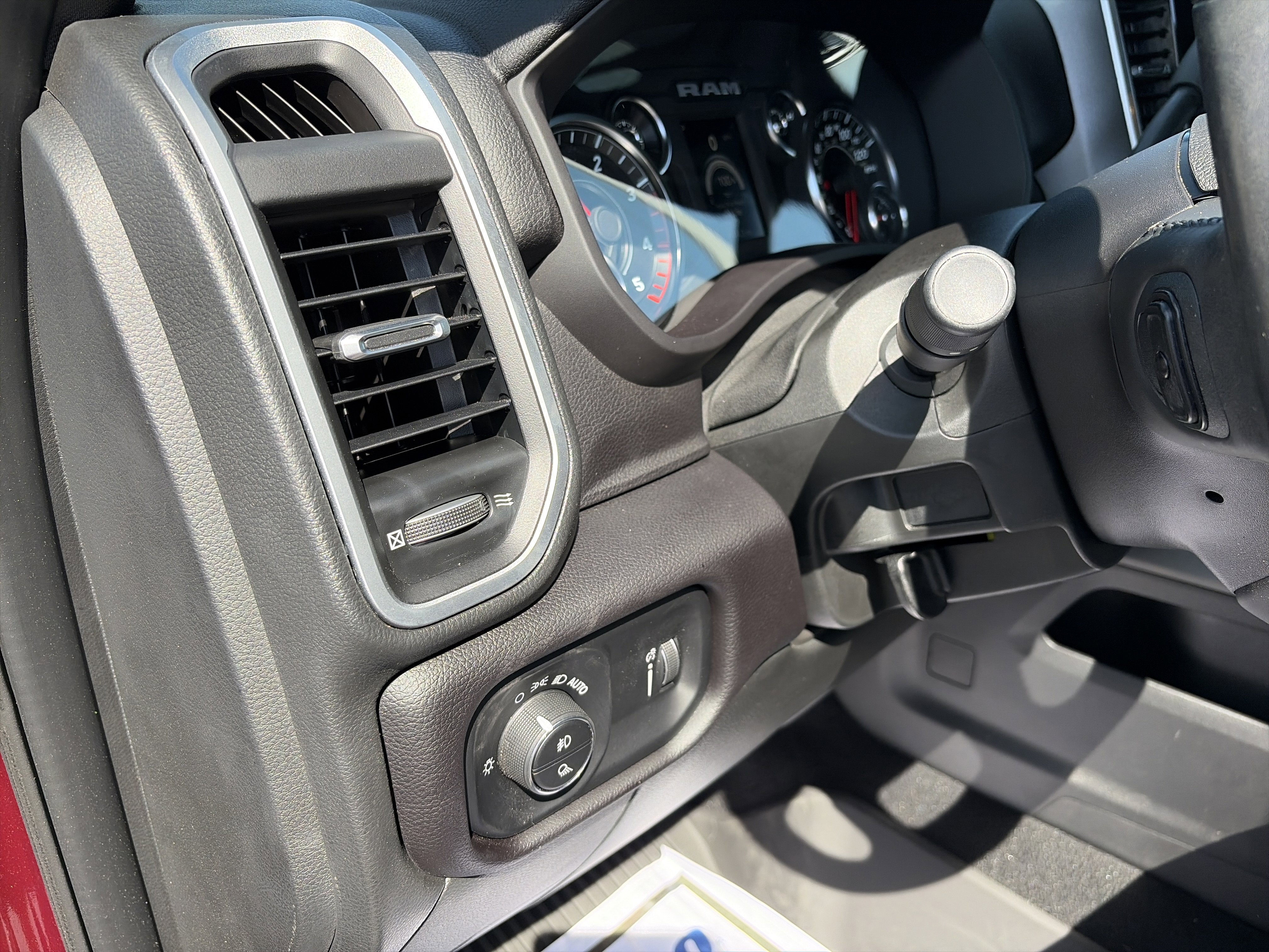 Used 2023 RAM 2500 Big Horn w/ Level 1 Equipment Group image 21