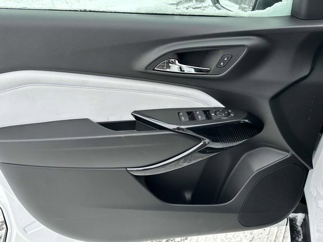 New 2025 Chevrolet Trax LT w/ Driver Confidence Package image 14