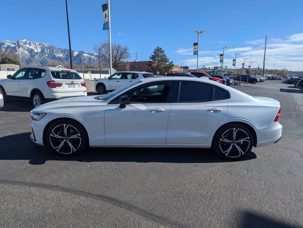 Used 2024 Volvo S60 B5 Ultimate image 8