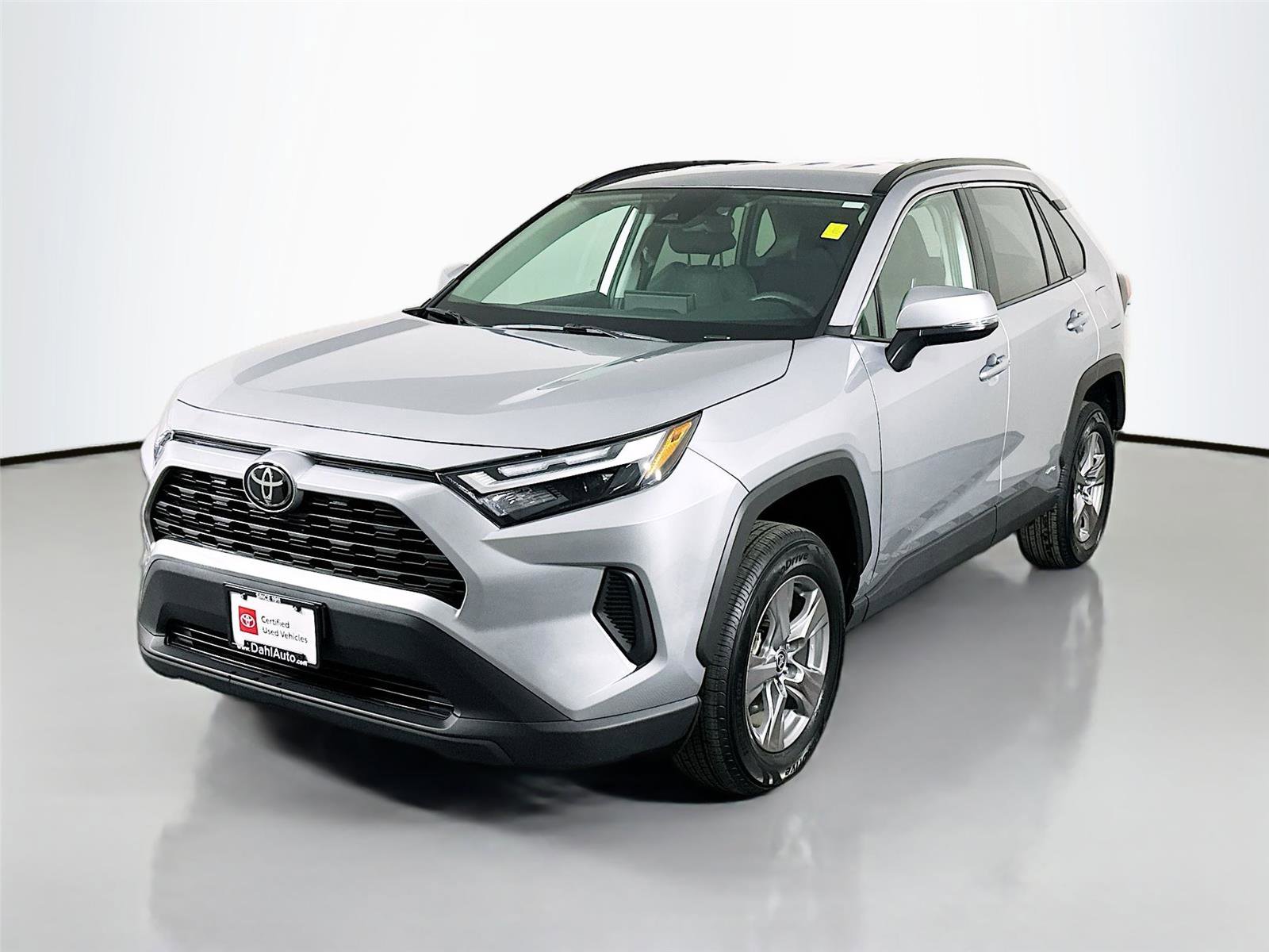 Certified 2025 Toyota RAV4 XLE image 3