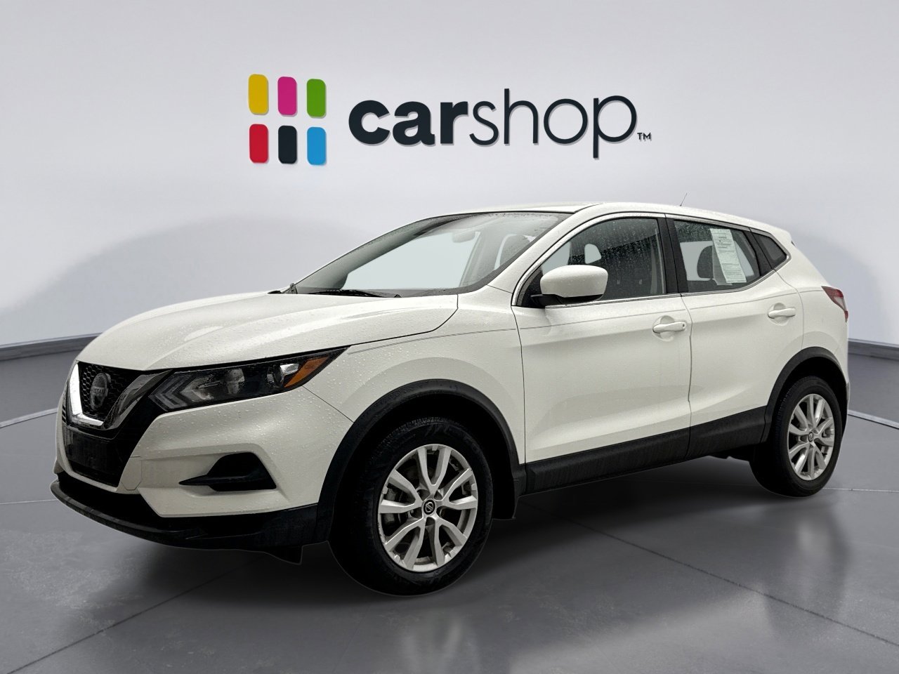 Used 2022 Nissan Rogue Sport S image 1