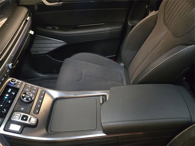 Used 2025 Hyundai Palisade Calligraphy image 21