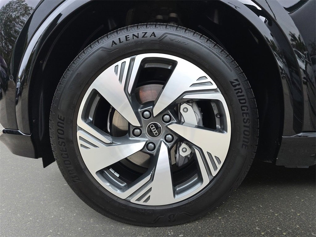 New 2025 Audi Q6 e-tron Premium Plus w/ Premium Plus image 33