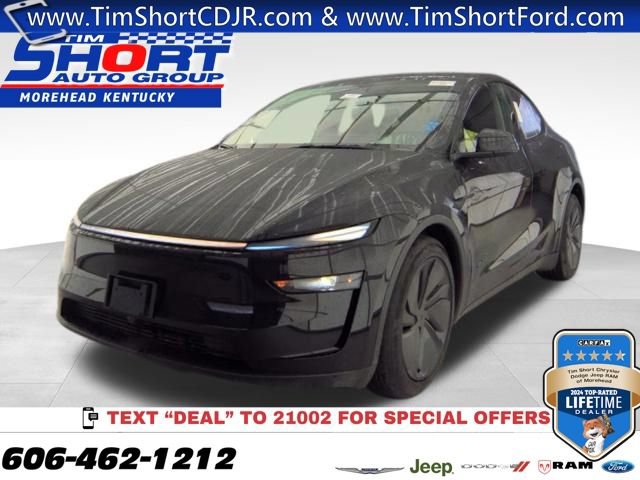 Used 2026 Tesla Model Y 2WD image 1
