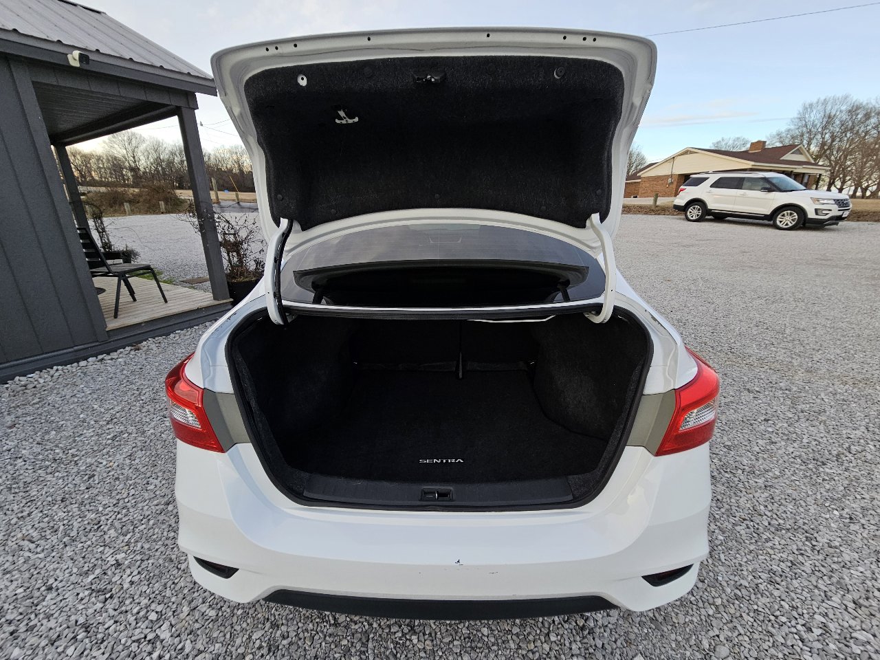 Used 2016 Nissan Sentra S image 22