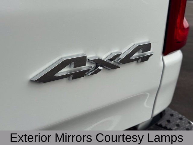 New 2026 RAM 1500 Laramie w/ Sport Appearance Package AWD/4WD image 13