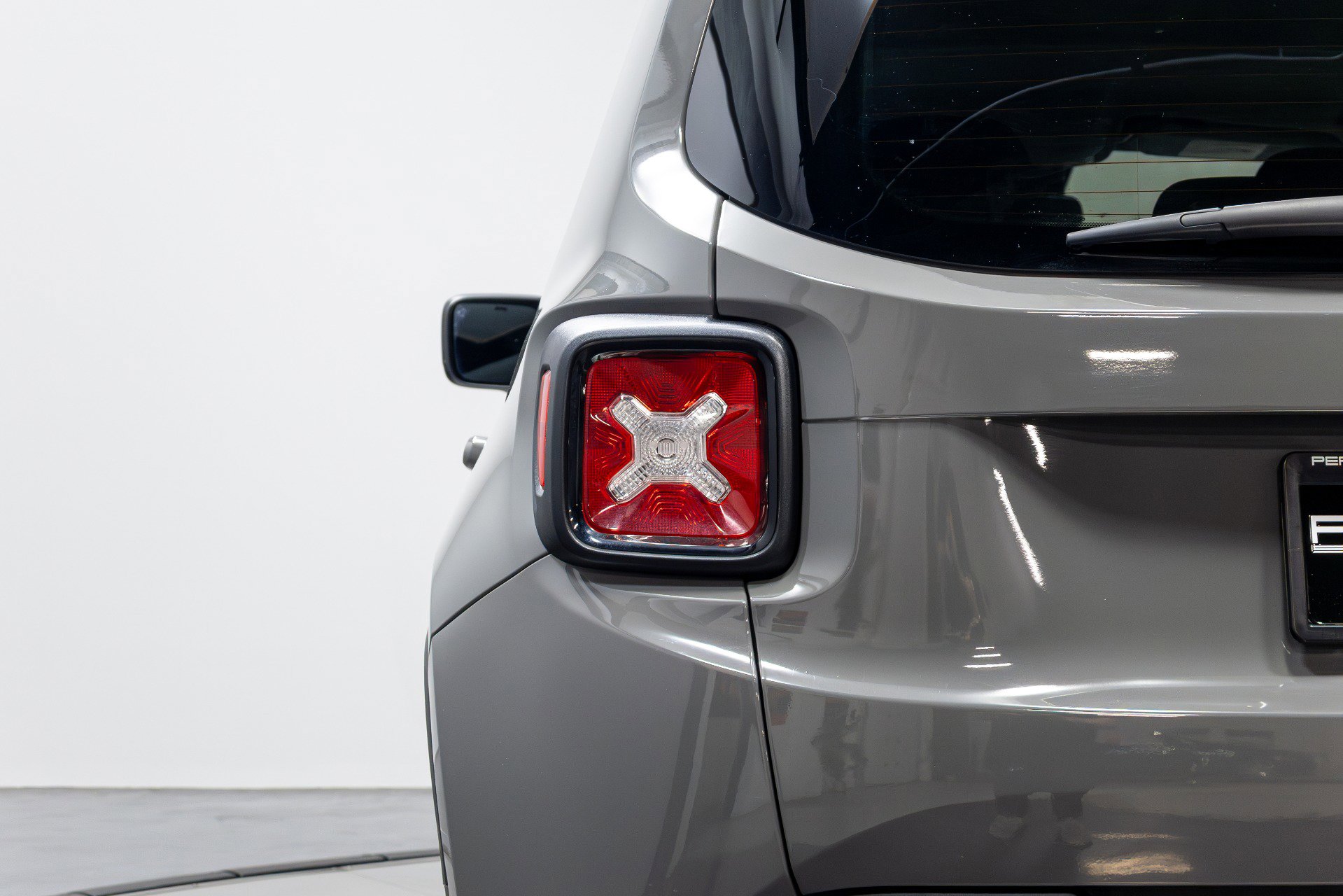 Used 2020 Jeep Renegade Sport image 51