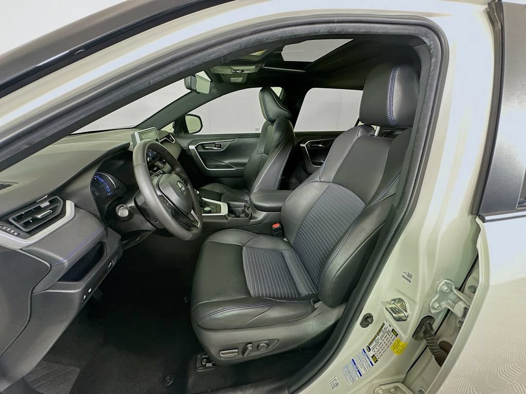 Used 2021 Toyota RAV4 XSE AWD/4WD image 20