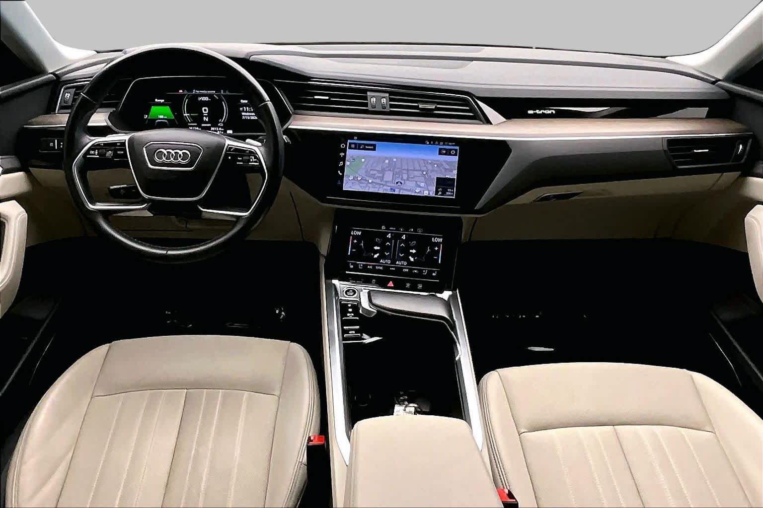 Used 2024 Audi Q8 e-tron Premium Plus AWD/4WD image 14