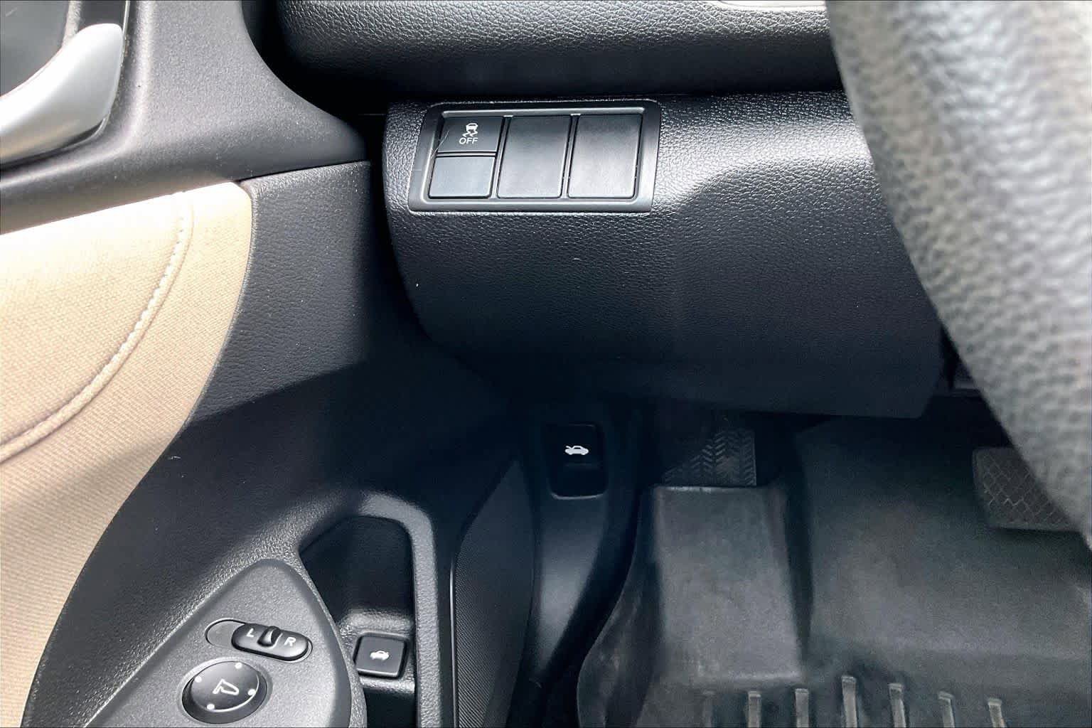 Used 2018 Honda Civic EX image 32