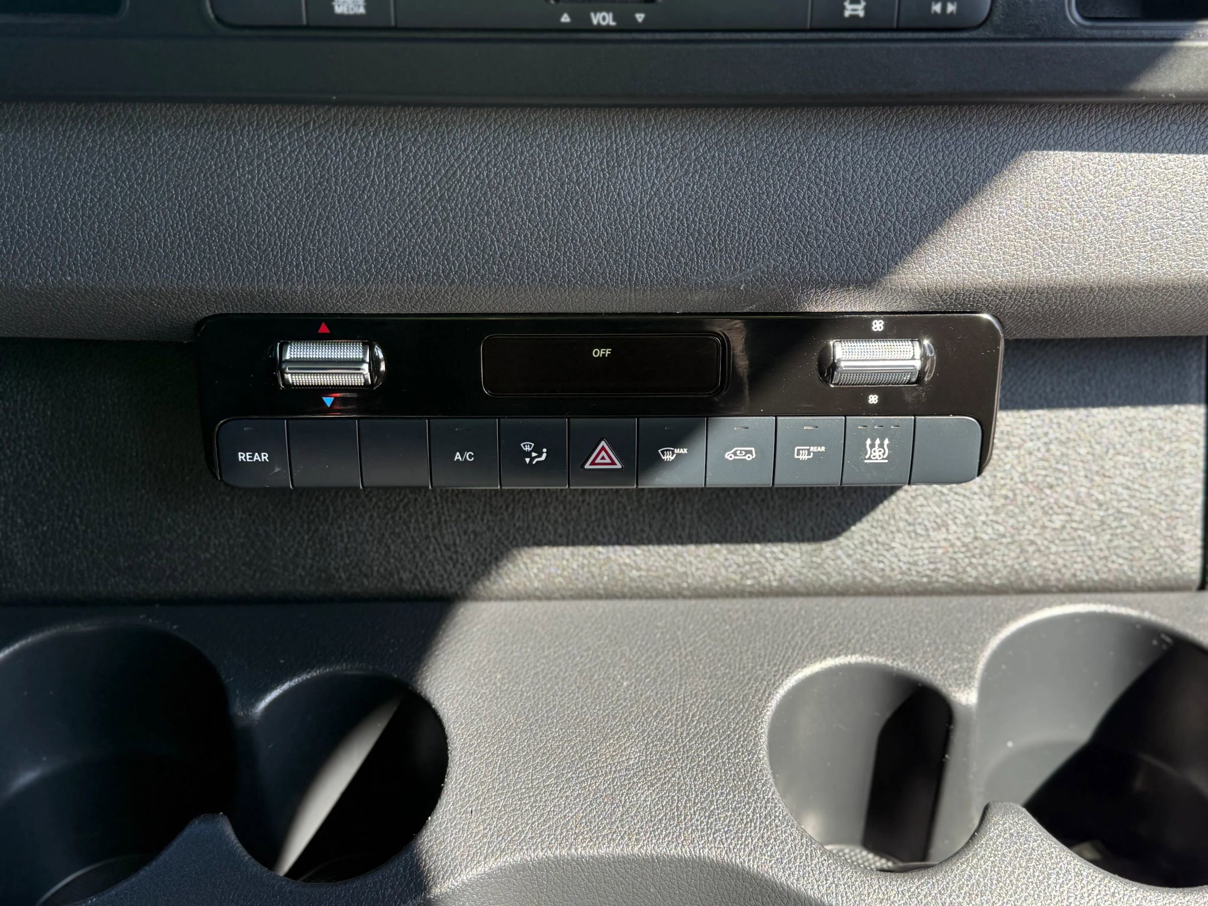 Used 2022 Mercedes-Benz Sprinter 2500 image 20